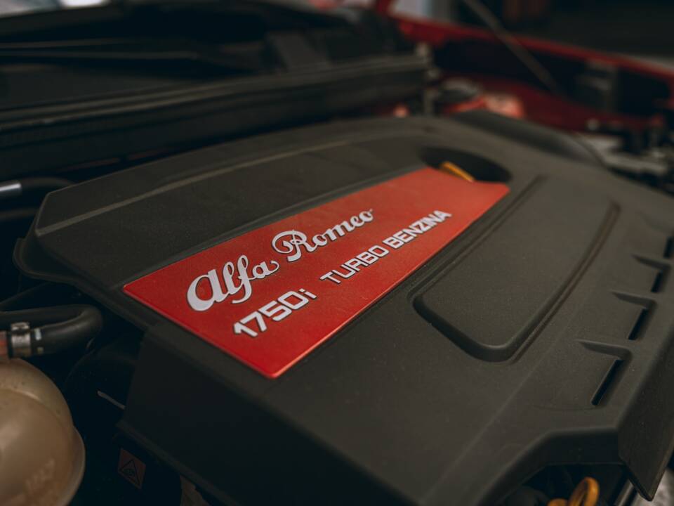 Afbeelding 21/26 van Alfa Romeo Giulietta 1.8 TBi 16V QV (2015)