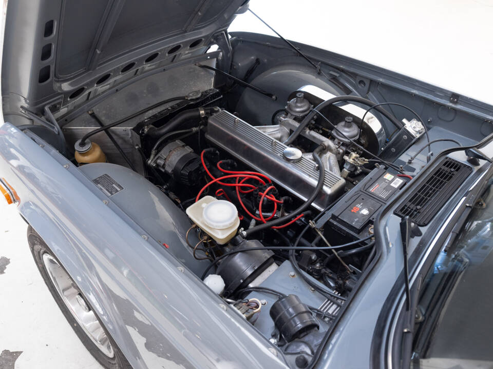 Imagen 26/28 de Triumph TR 6 (1975)