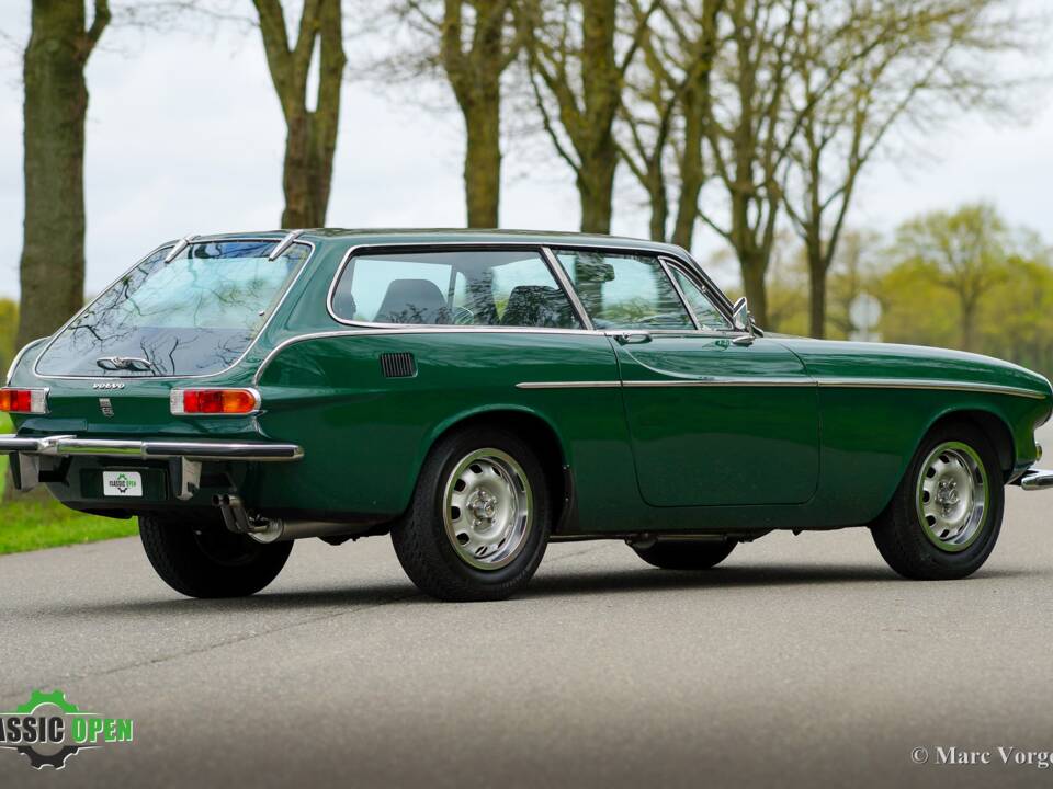 Image 28/34 of Volvo 1800 ES (1972)