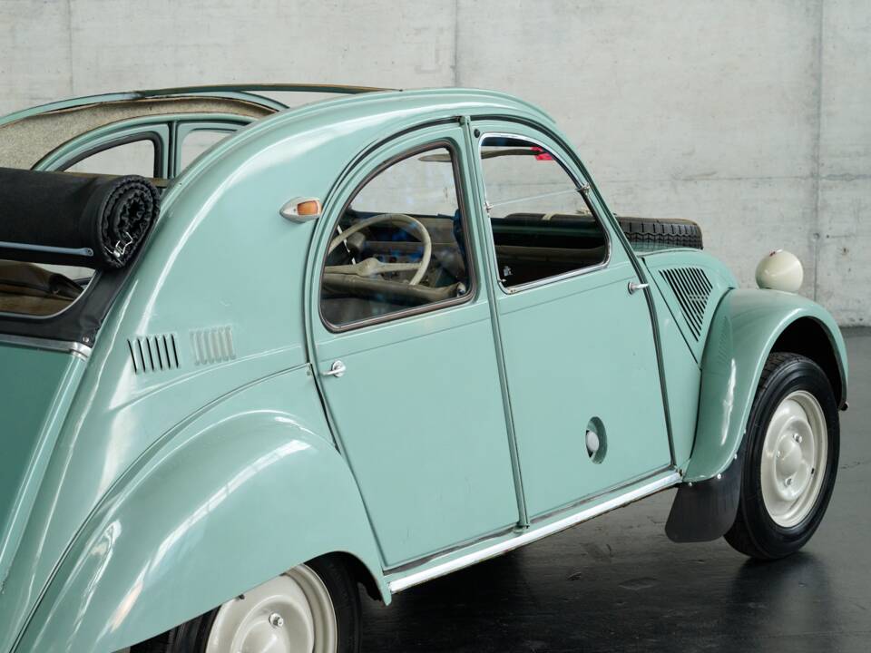 Bild 37/50 von Citroën 2 CV Sahara 4x4 (1964)