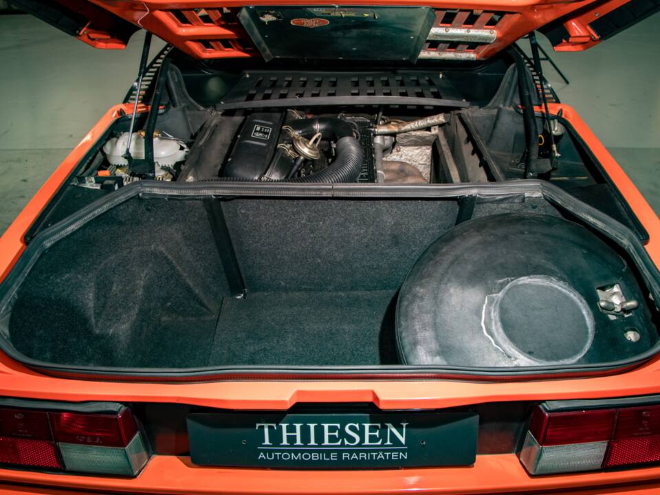 Image 19/22 of BMW M1 (1981)