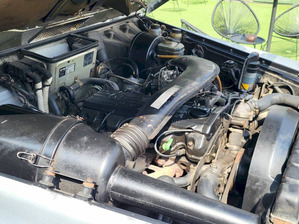 Image 51/55 of Mercedes-Benz 200 GE (SWB) (1990)