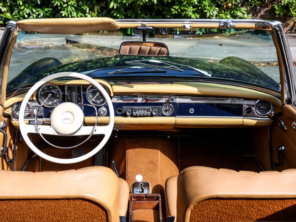 Bild 4/46 von Mercedes-Benz 230 SL (1966)