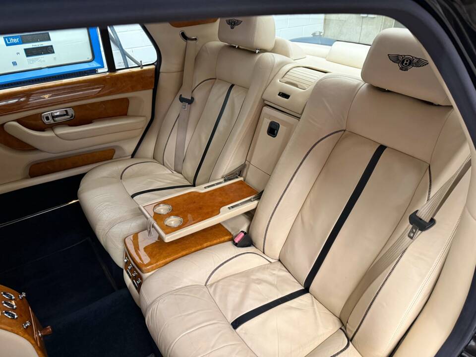 Image 12/21 of Bentley Arnage T (2003)