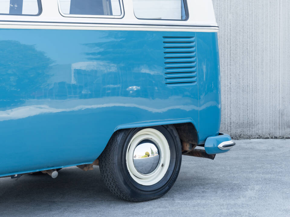 Image 18/89 of Volkswagen T1 Samba (1966)