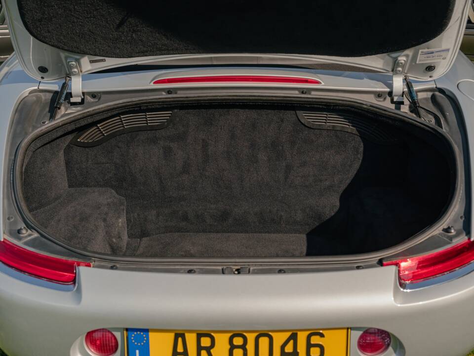 Image 149/185 of BMW Z8 (2001)
