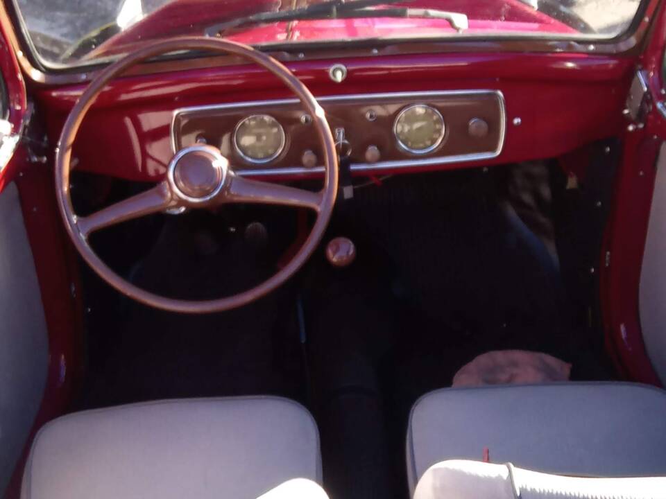 Imagen 9/25 de FIAT 500 C Topolino (1950)
