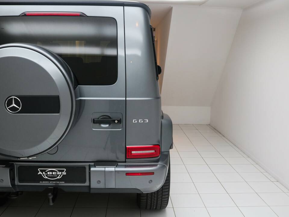 Image 24/25 de Mercedes-Benz G 63 AMG (LWB) (2020)