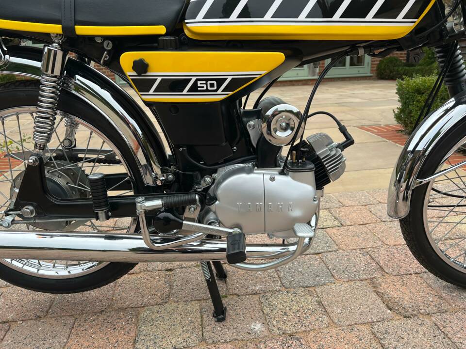 Afbeelding 20/31 van Yamaha DUMMY (1977)