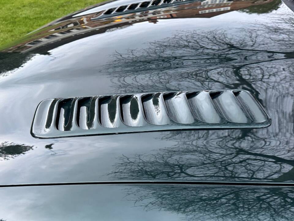 Image 19/44 of Aston Martin DB 7 Volante (1998)