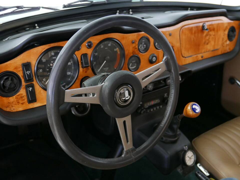 Afbeelding 42/50 van Triumph TR 6 (1971)