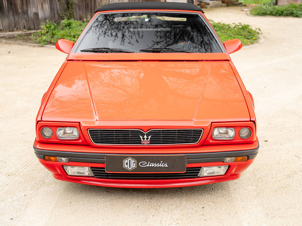 Bild 14/56 von Maserati Spyder (1991)