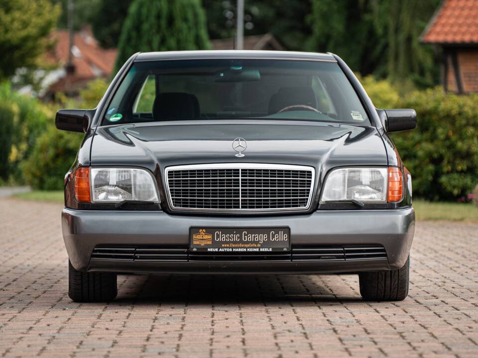 Image 5/54 of Mercedes-Benz 500 SEL (1992)