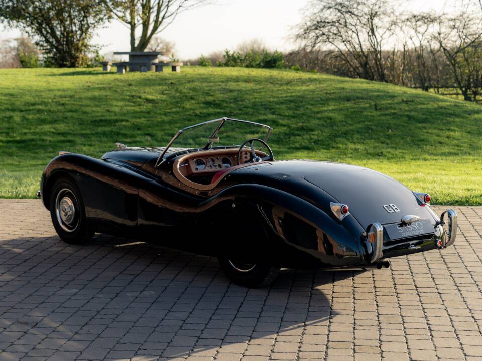 Afbeelding 35/58 van Jaguar XK 120 OTS (1951)