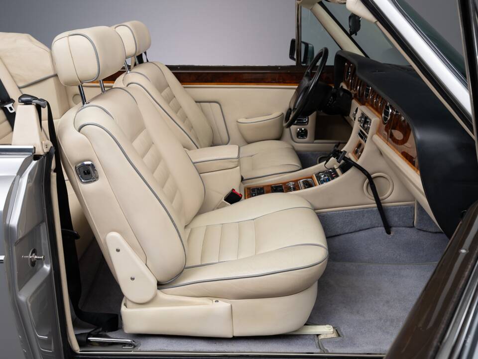 Image 35/46 de Bentley Continental (1994)