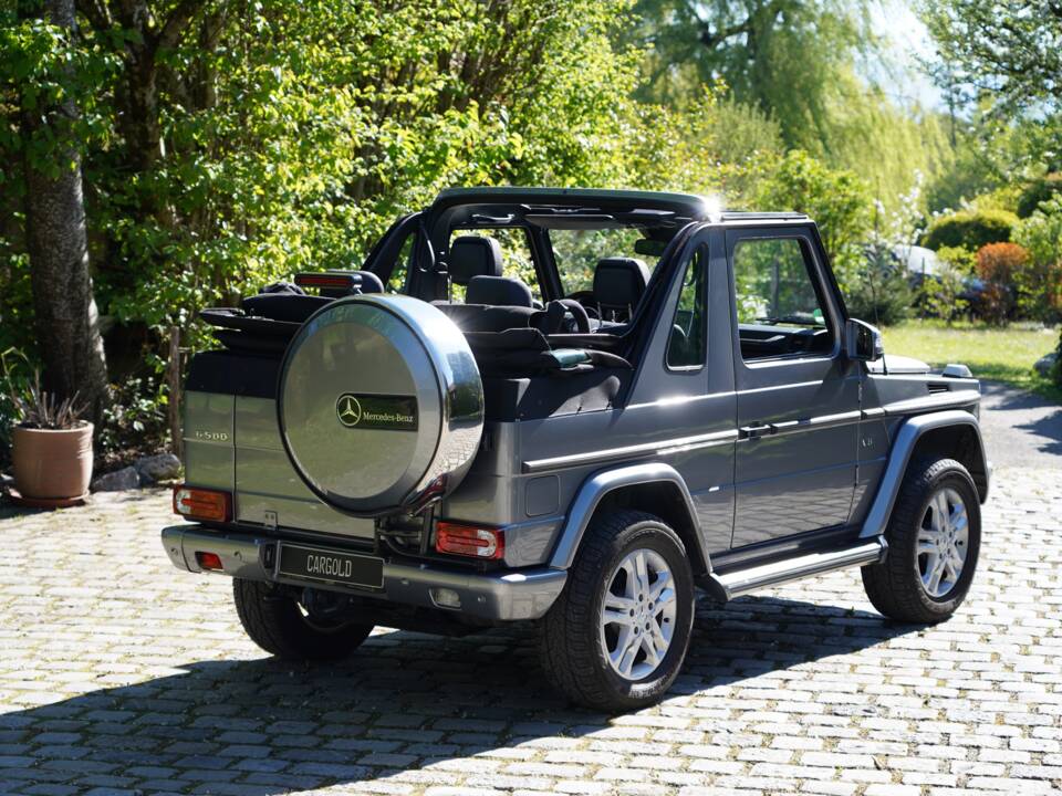 Image 3/15 of Mercedes-Benz G 500 (SWB) (2013)