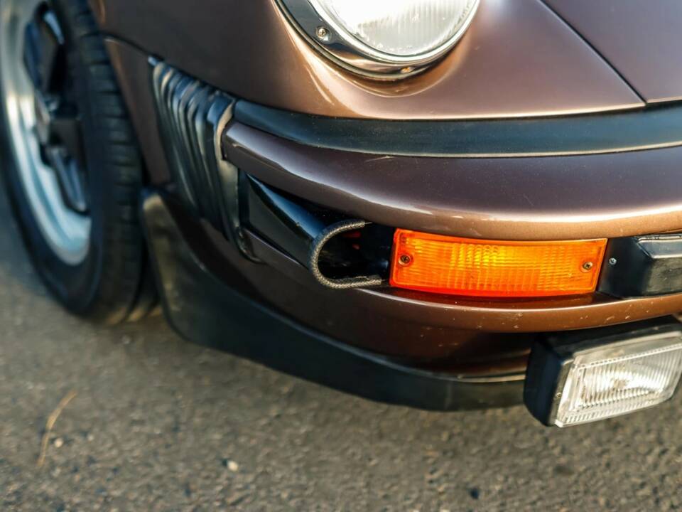 Immagine 18/35 di Porsche 911 2.7 (1976)