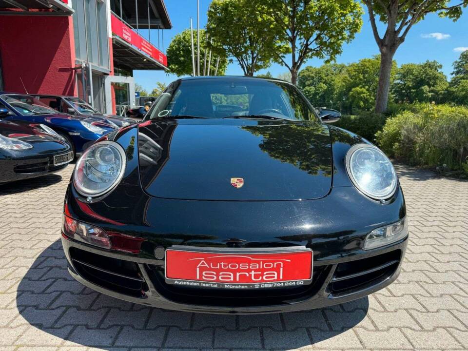 Image 6/20 of Porsche 911 Carrera (2006)