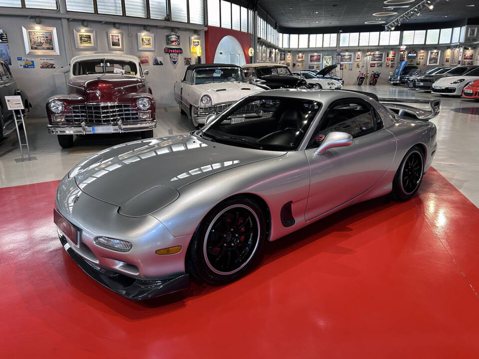 Image 2/24 of Mazda RX-7 (1992)
