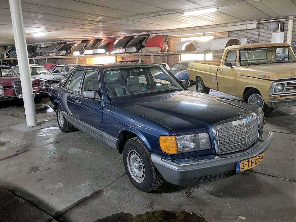 Afbeelding 15/38 van Mercedes-Benz 380 SE (1985)