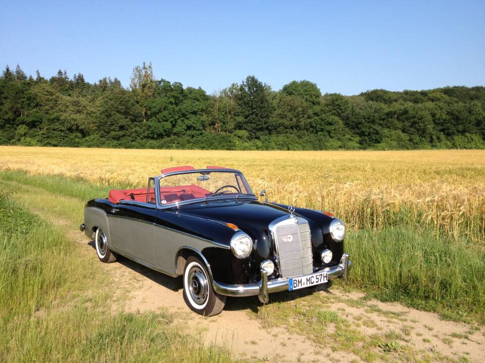 Afbeelding 8/118 van Mercedes-Benz 220 S Cabriolet (1957)