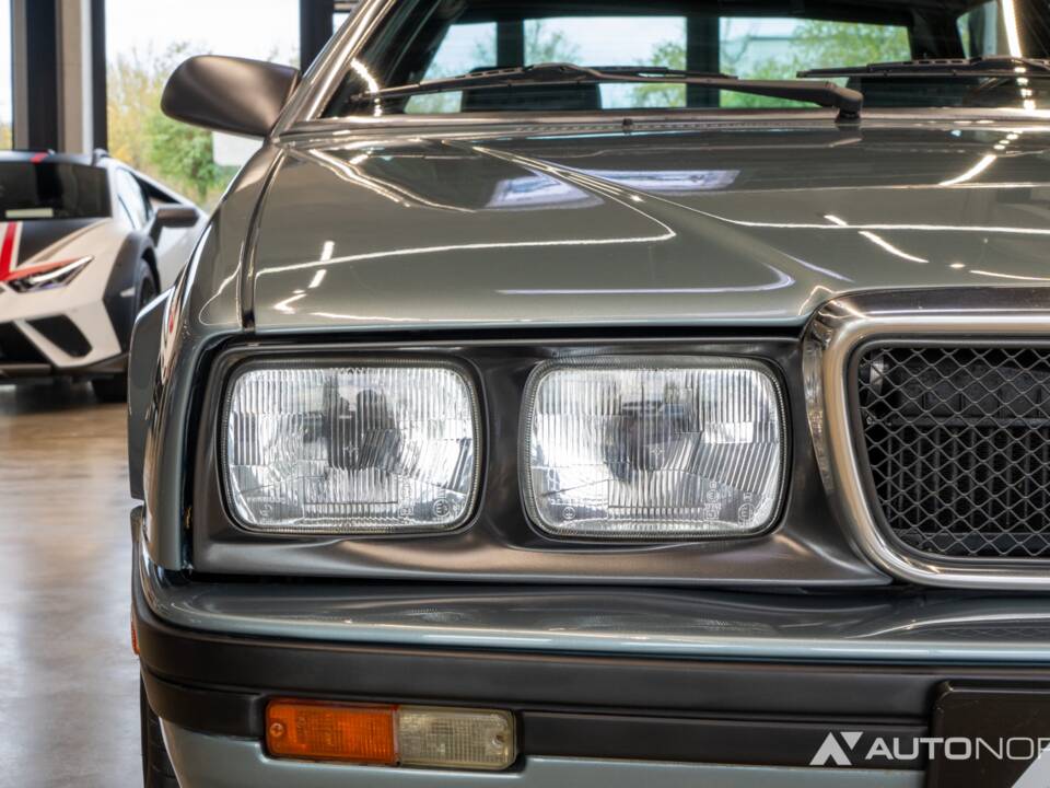 Afbeelding 12/57 van Maserati 222 (1989)