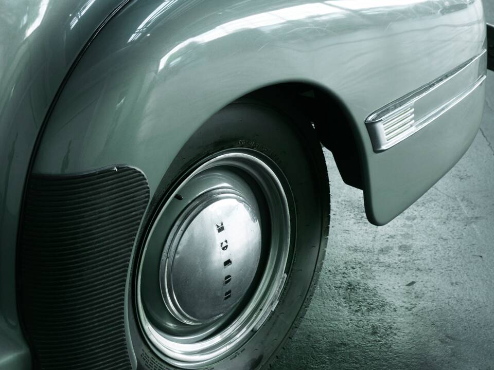 Bild 50/50 von Buick 60 Century (1941)