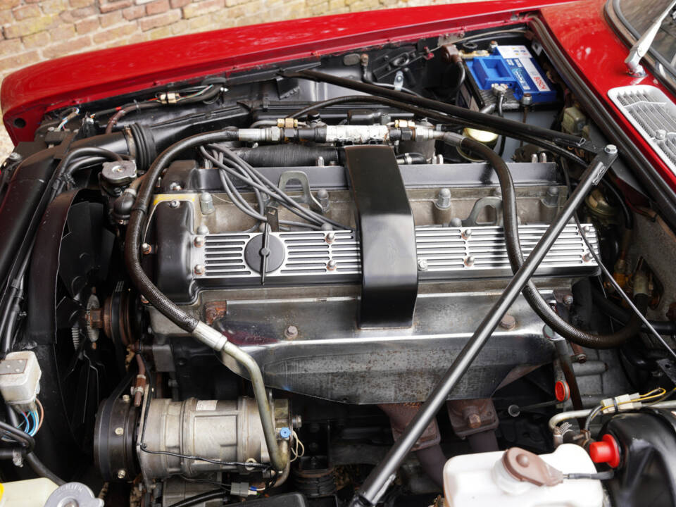 Bild 4/50 von Jaguar XJ 6 C 4.2 (1976)