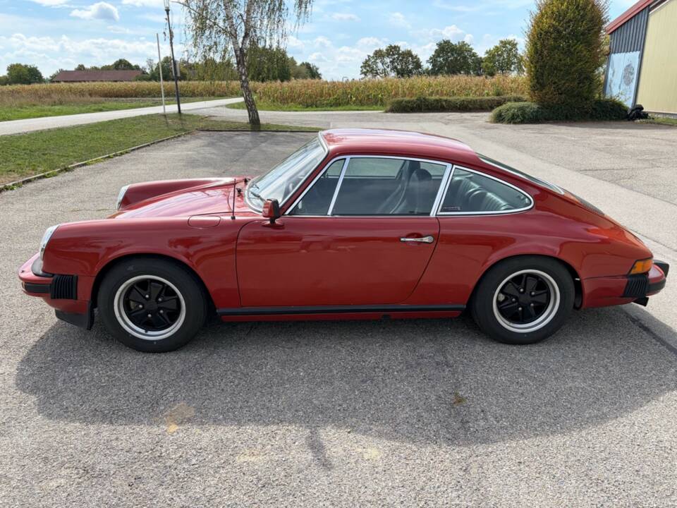 Image 2/16 of Porsche 911 2.7 S (1975)