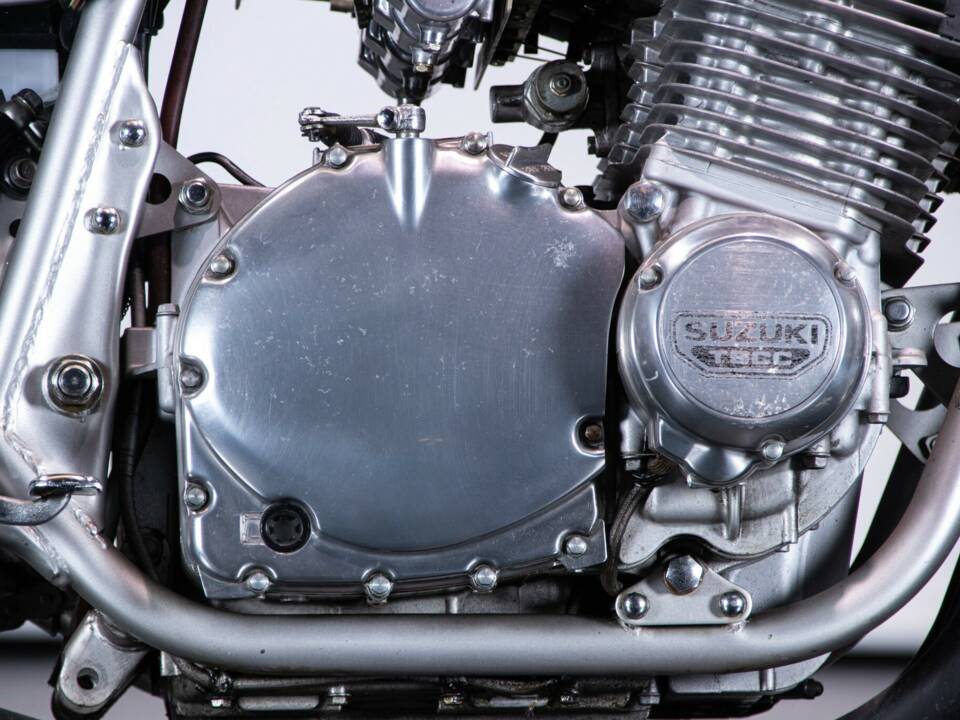 Bild 41/50 von Suzuki GSX 1100 SZ Katana (1982)