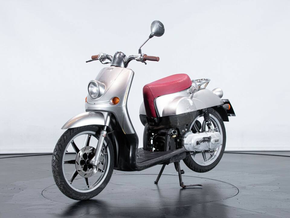 Image 2/46 de Benelli Pepe 50 (1999)