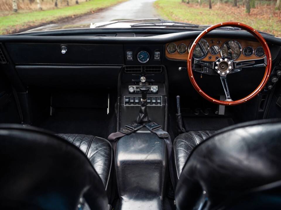 Image 37/63 de Aston Martin DBS (1968)