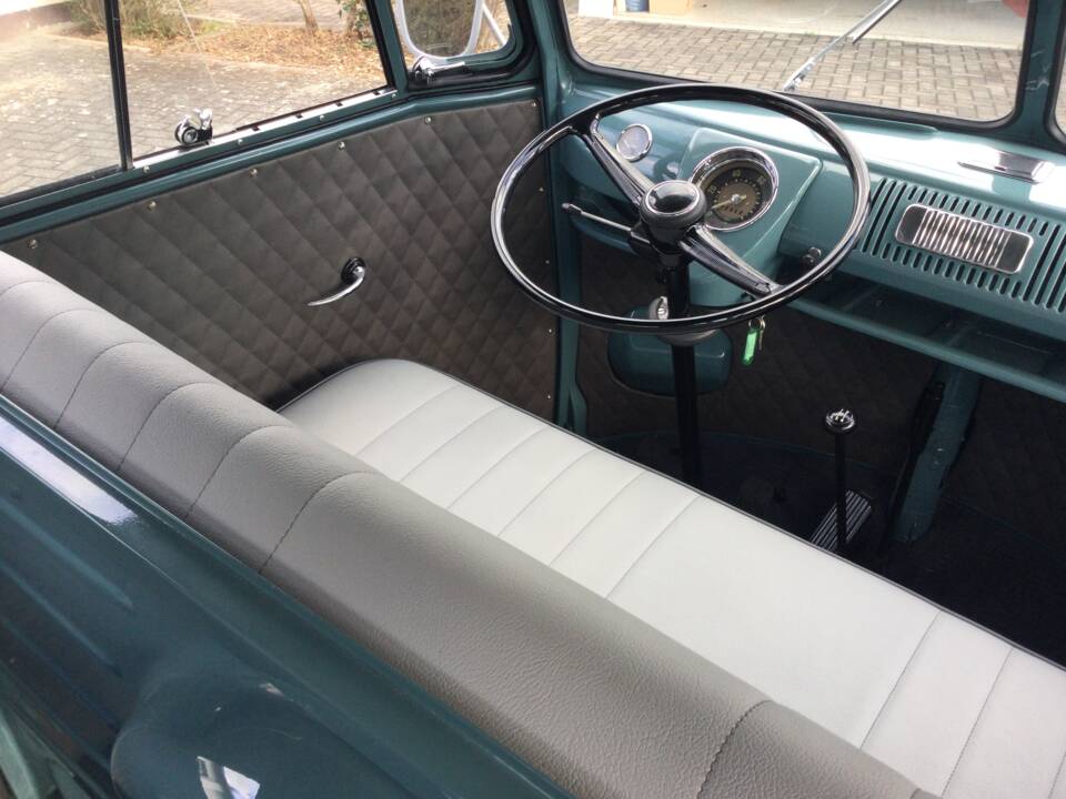 Imagen 10/34 de Volkswagen T1 pickup double cabin (1959)