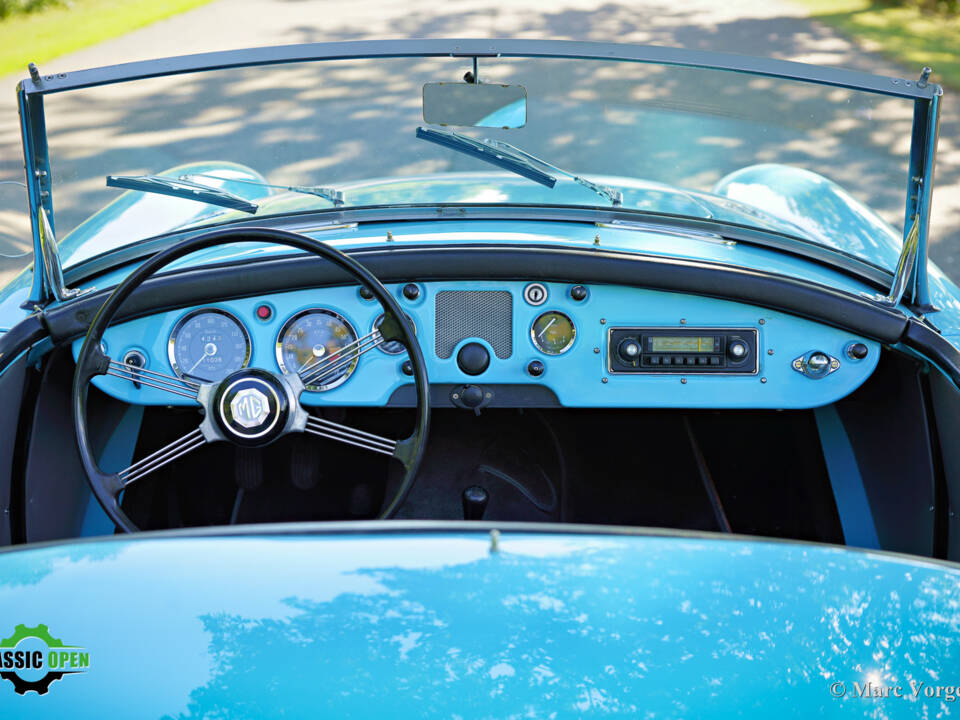 Imagen 9/46 de MG MGA 1500 (1957)