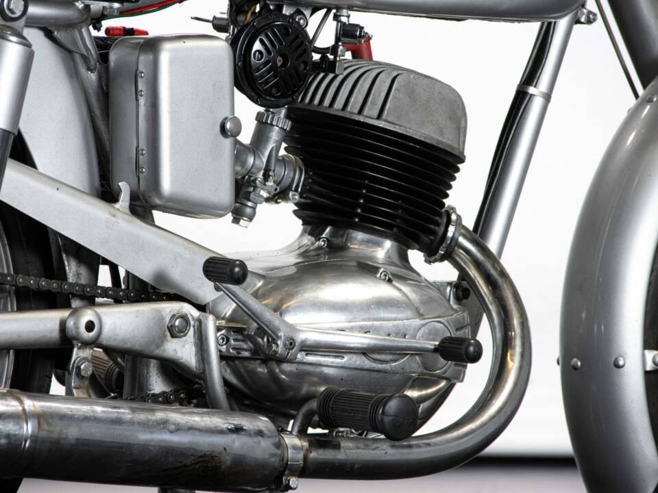 Bild 9/50 von Mondial 160 Sport Lusso (1954)