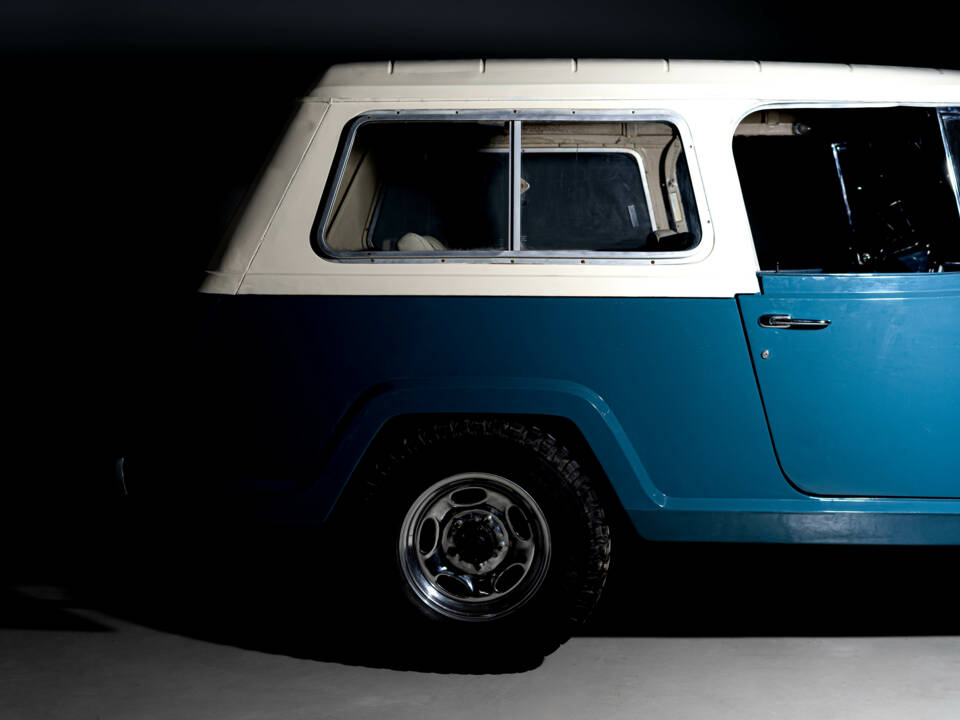 Bild 34/37 von Jeep Commando (1972)