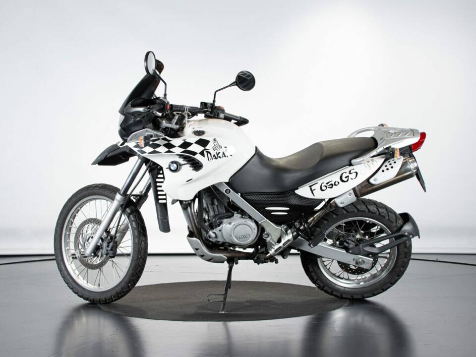 Bild 1/50 von BMW F 650 GS (2000)