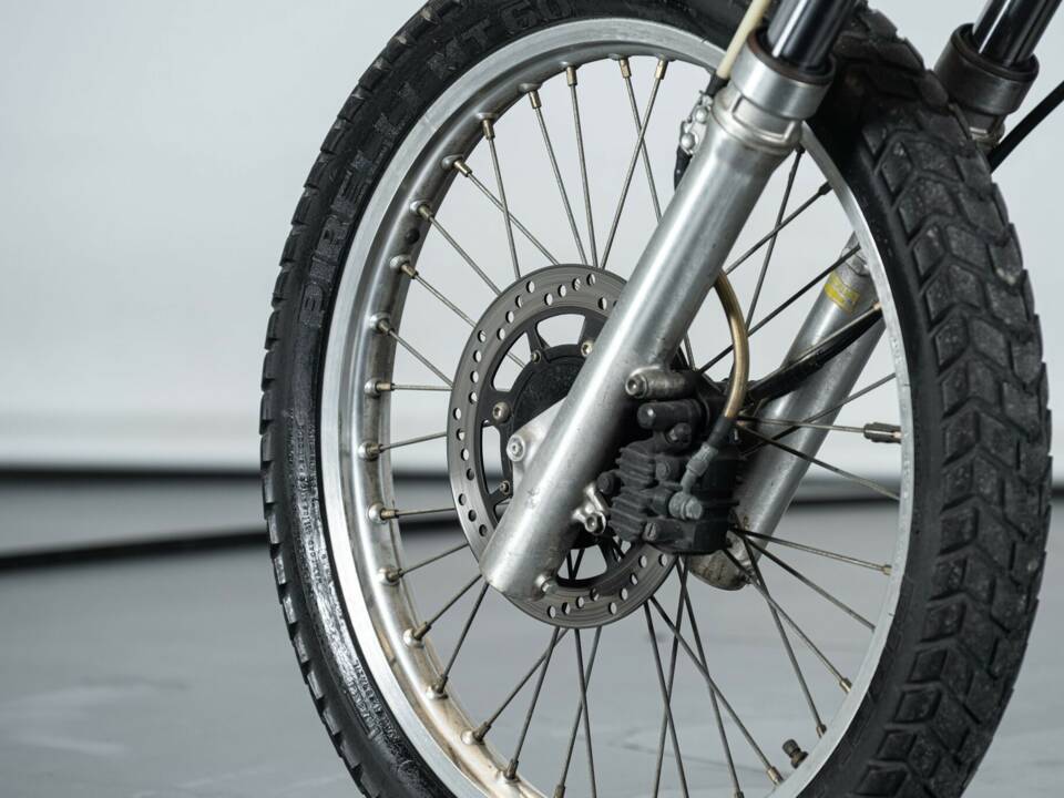 Bild 18/50 von Honda XL 600 R (1985)