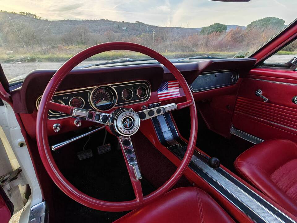 Image 38/50 de Ford Mustang 200 (1966)