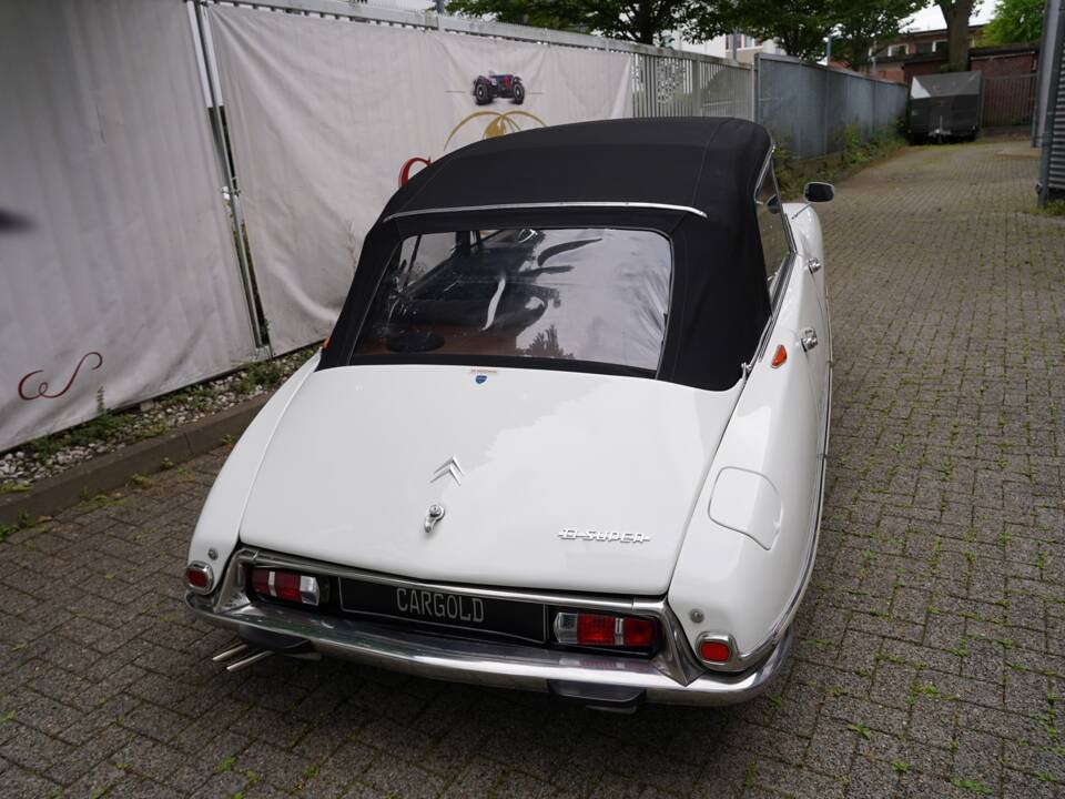 Bild 13/41 von Citroën D Super (1970)