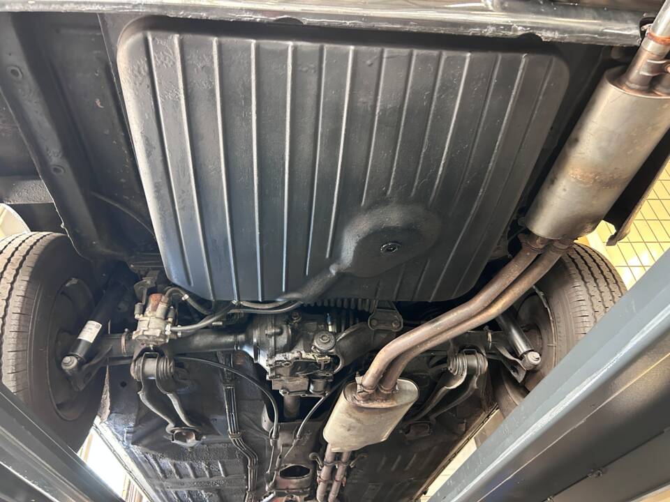 Image 19/36 of Mercedes-Benz 280 SL (1970)