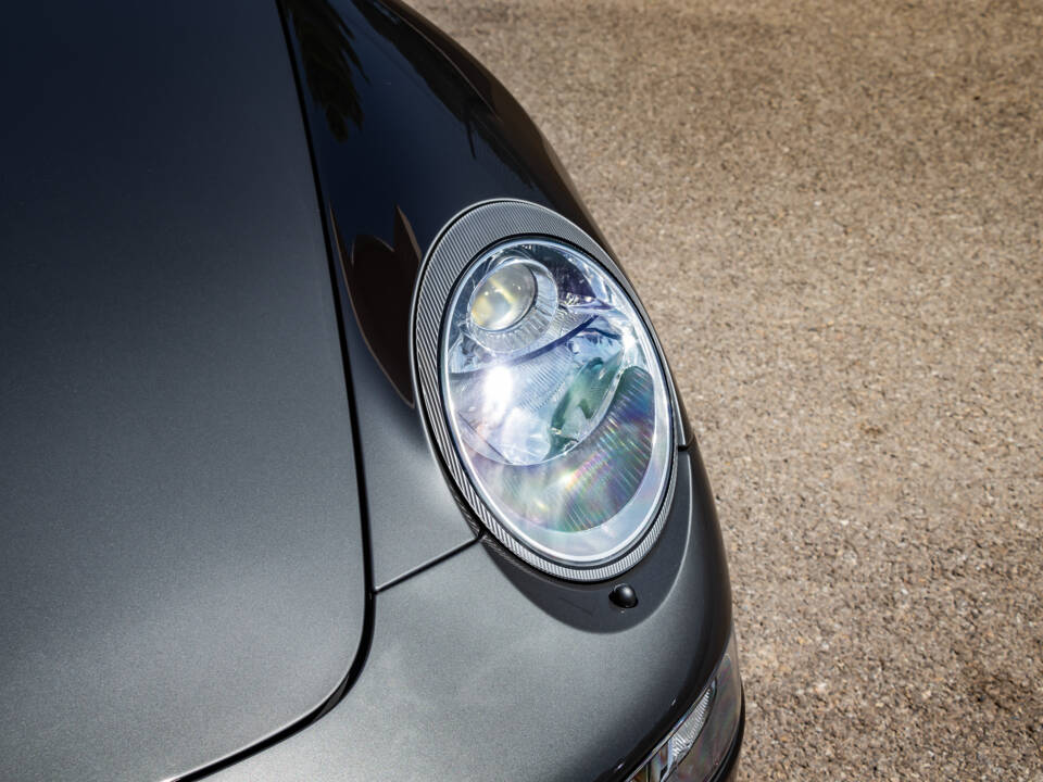 Bild 13/50 von Porsche 911 Carrera 4S (2006)