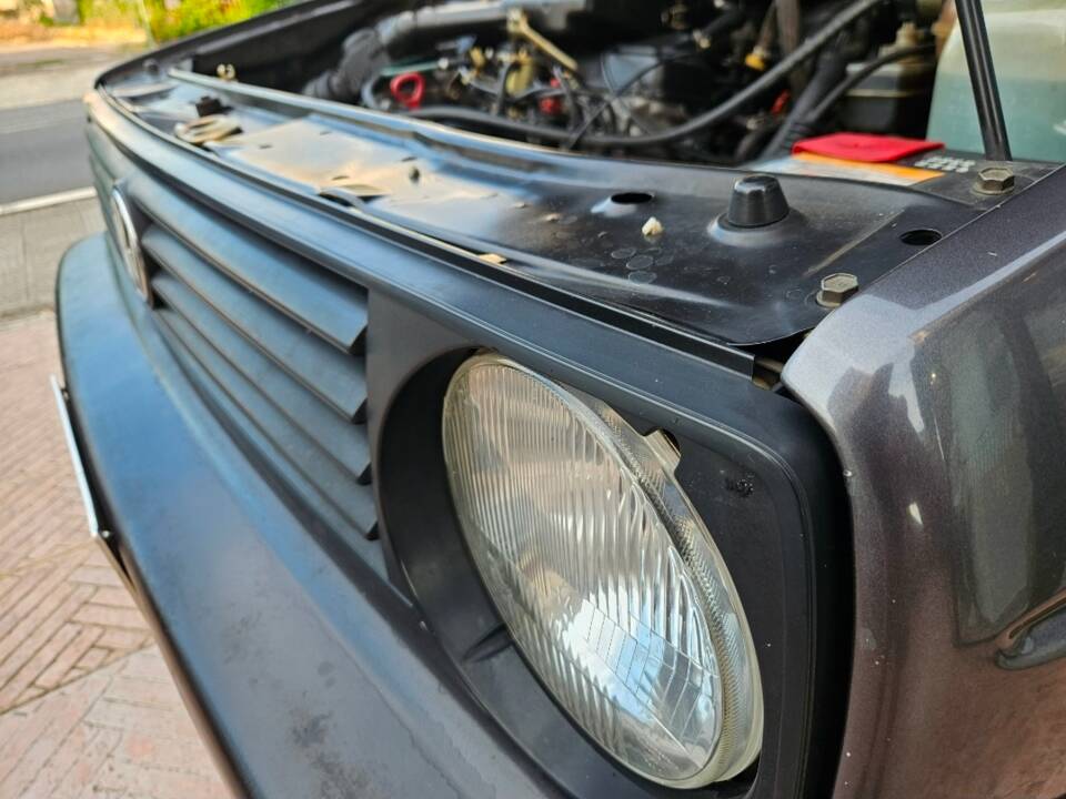 Bild 79/91 von Volkswagen Golf II 1.6 (1990)