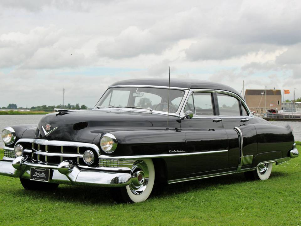 Image 5/23 de Cadillac 60 Special Fleetwood (1951)
