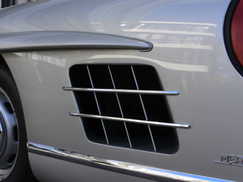 Image 10/37 of Mercedes-Benz 300 SL "Gullwing" (1954)