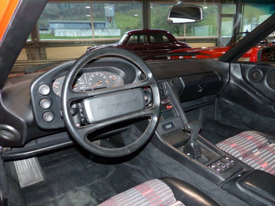 Afbeelding 27/35 van Porsche 928 S4 (1989)
