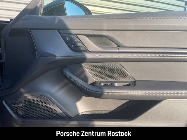 Bild 18/28 von Porsche Taycan 4 Cross Turismo (2025)