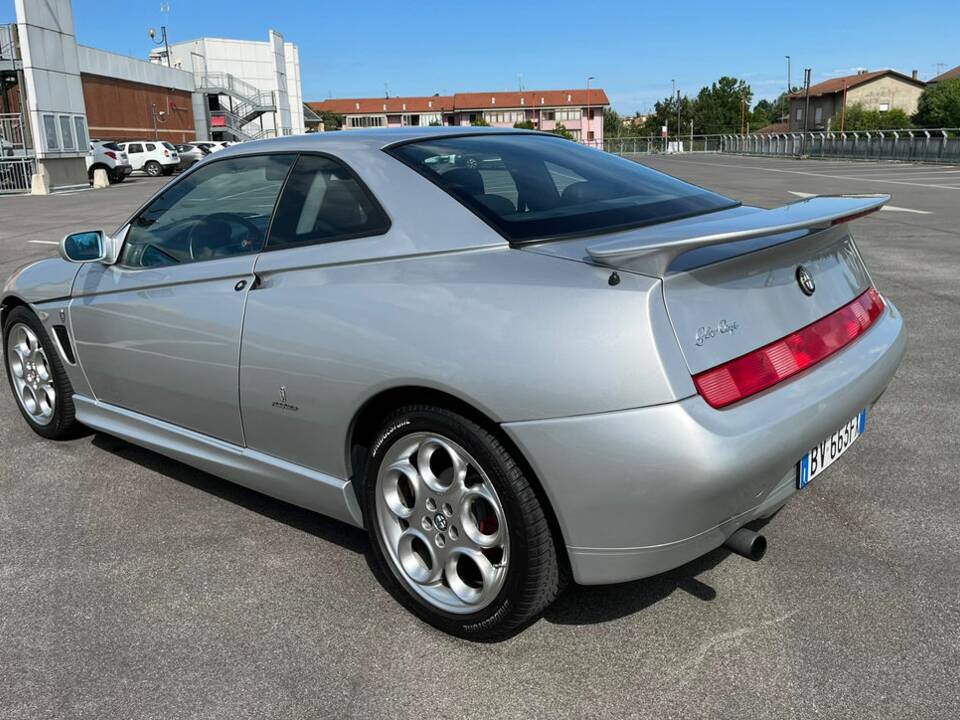 Bild 7/8 von Alfa Romeo GTV 2.0 Twin Spark (2001)