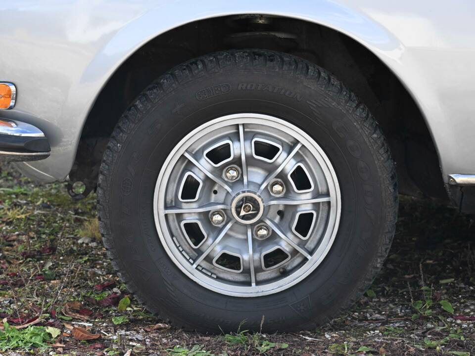 Image 15/50 of Peugeot 504 Coupé (1973)