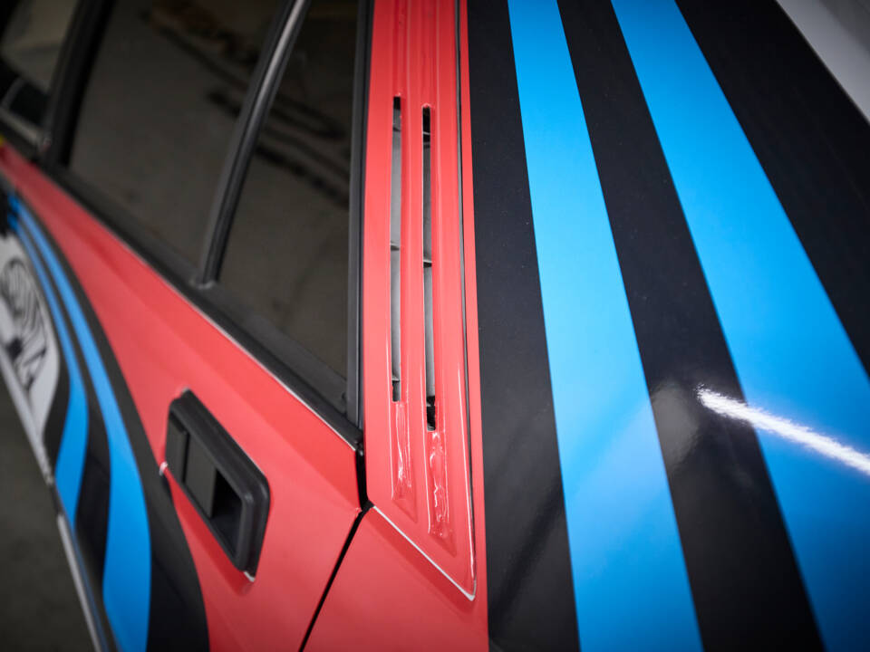 Bild 40/98 von Lancia Delta HF Integrale Evoluzione I &quot;Martini 6&quot; (1992)